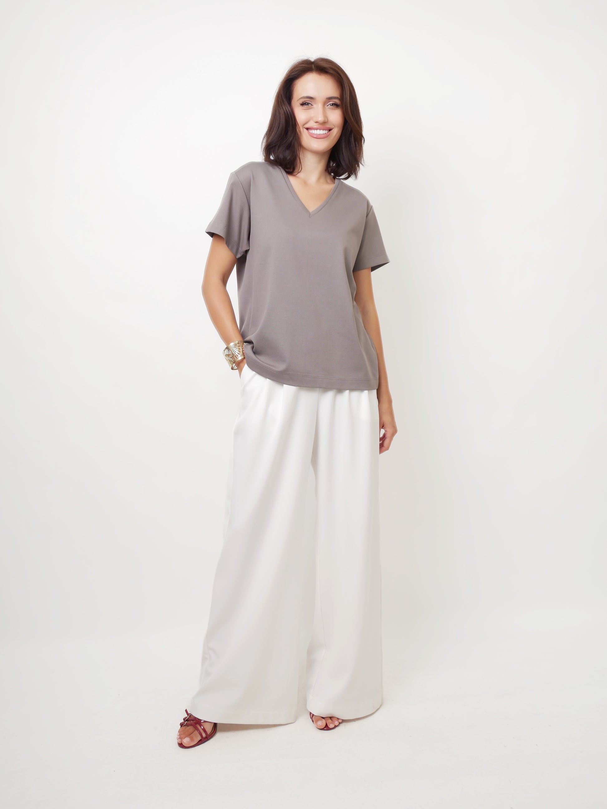 Tričko "Basic V" grey