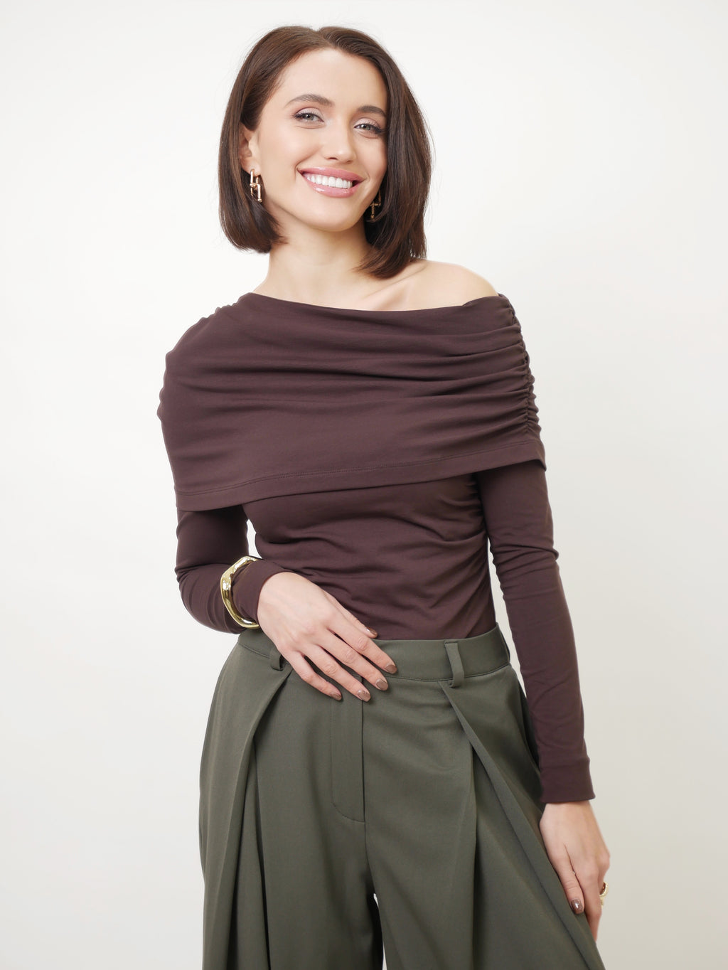 Kalhoty "Pleats" khaki