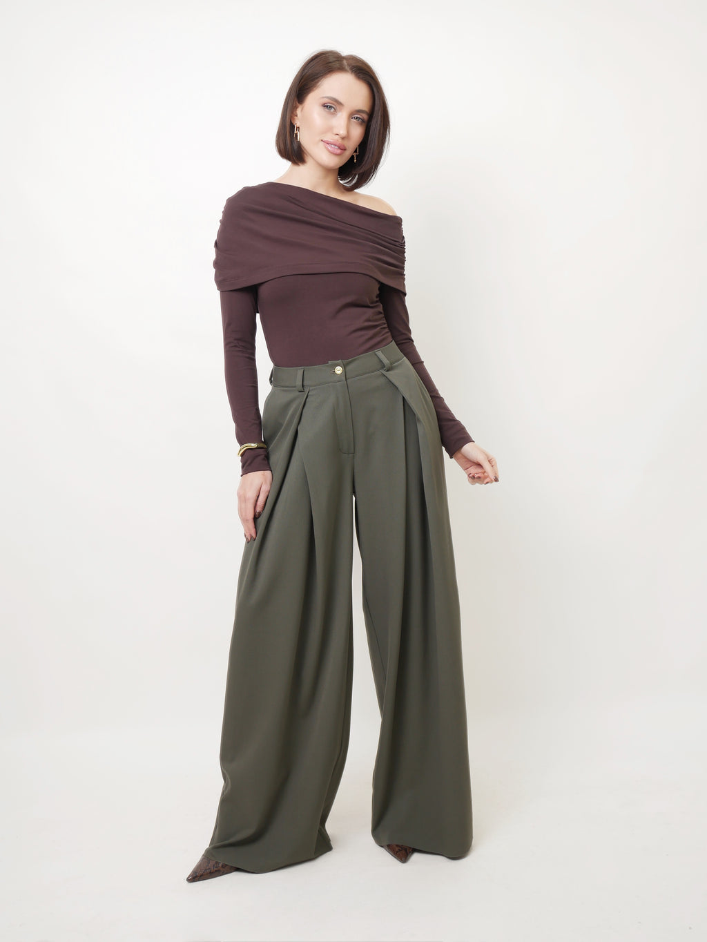 Kalhoty "Pleats" khaki