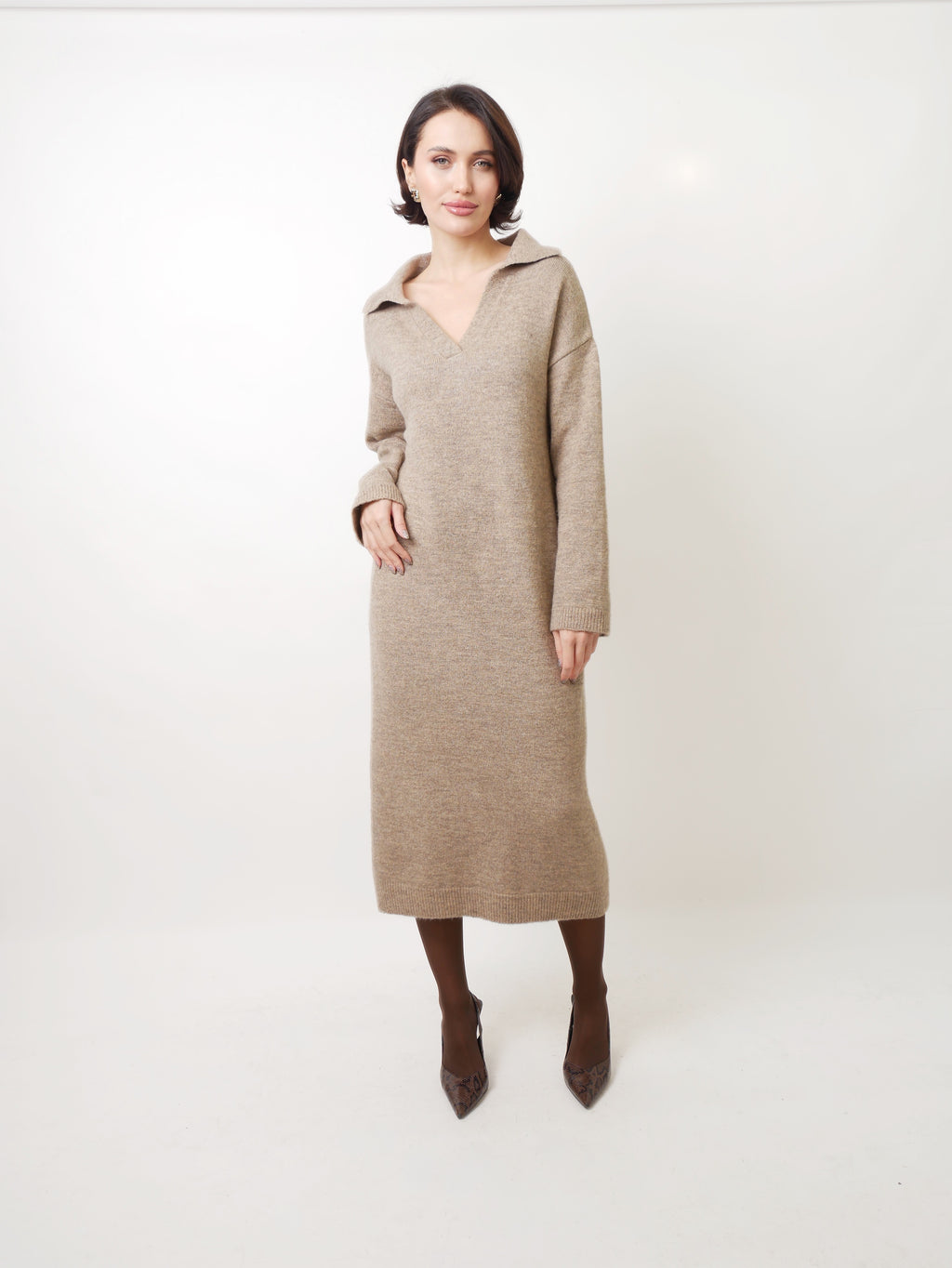 Šaty "Svetr" tobacco