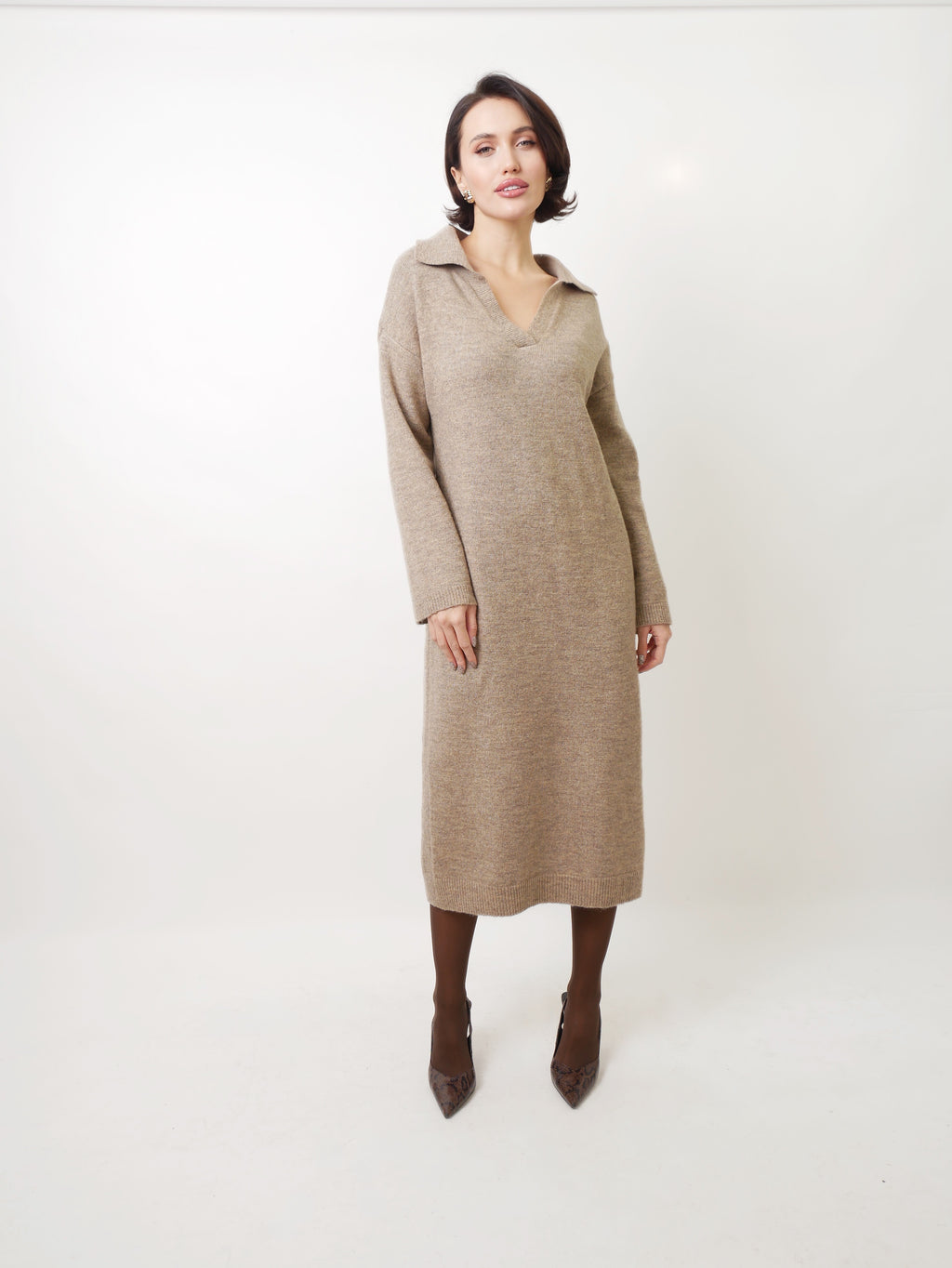 Šaty "Svetr" tobacco