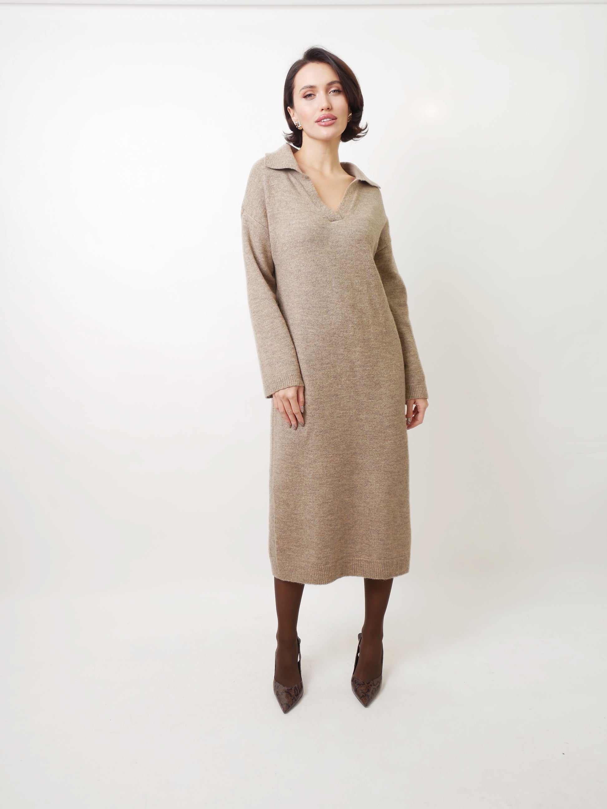 Šaty "Svetr" tobacco