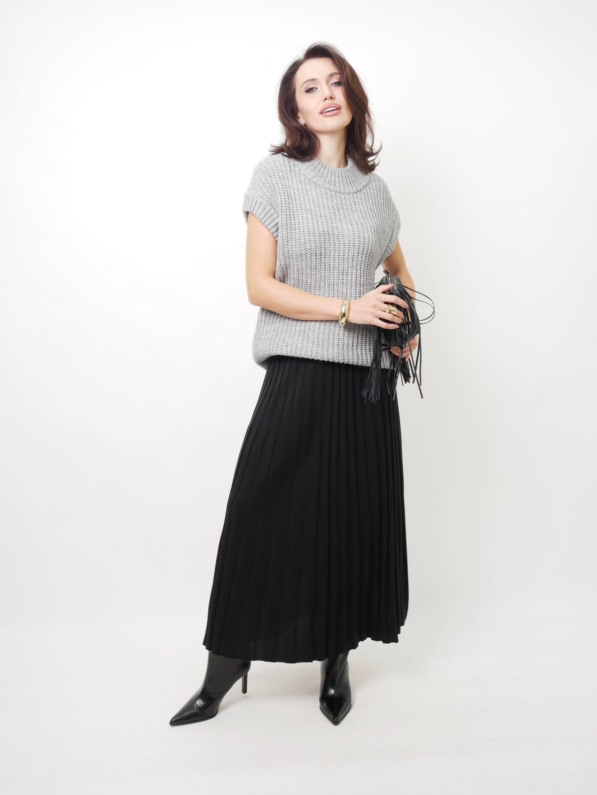 Vesta "Knitted" grey