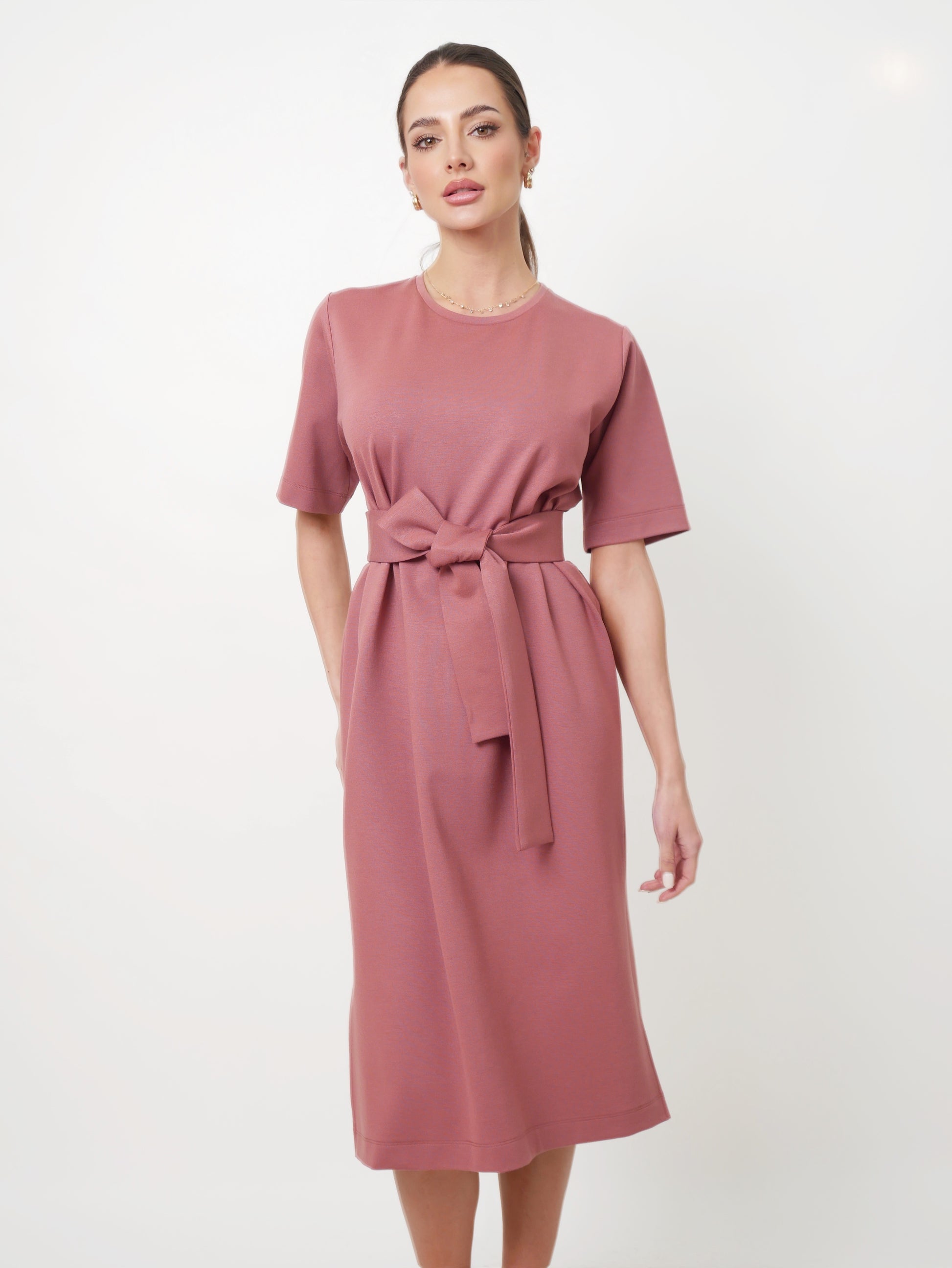 Šaty "Base A" mahagony