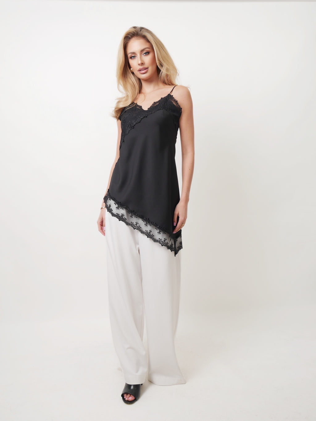 Saténový top "Lace"
